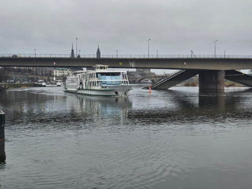 The motor ship 